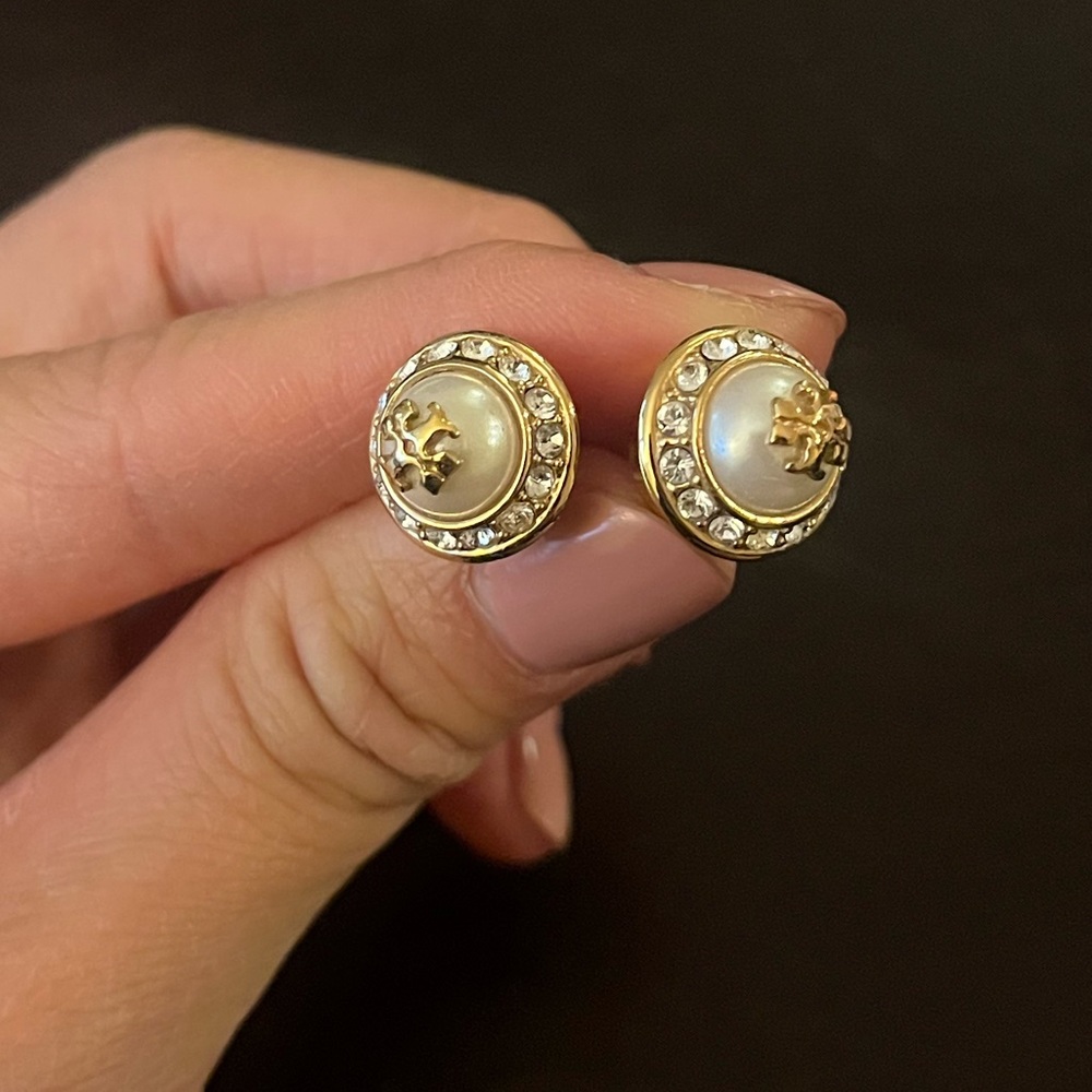 Tory Burch Logo Pearl Stud Earrings